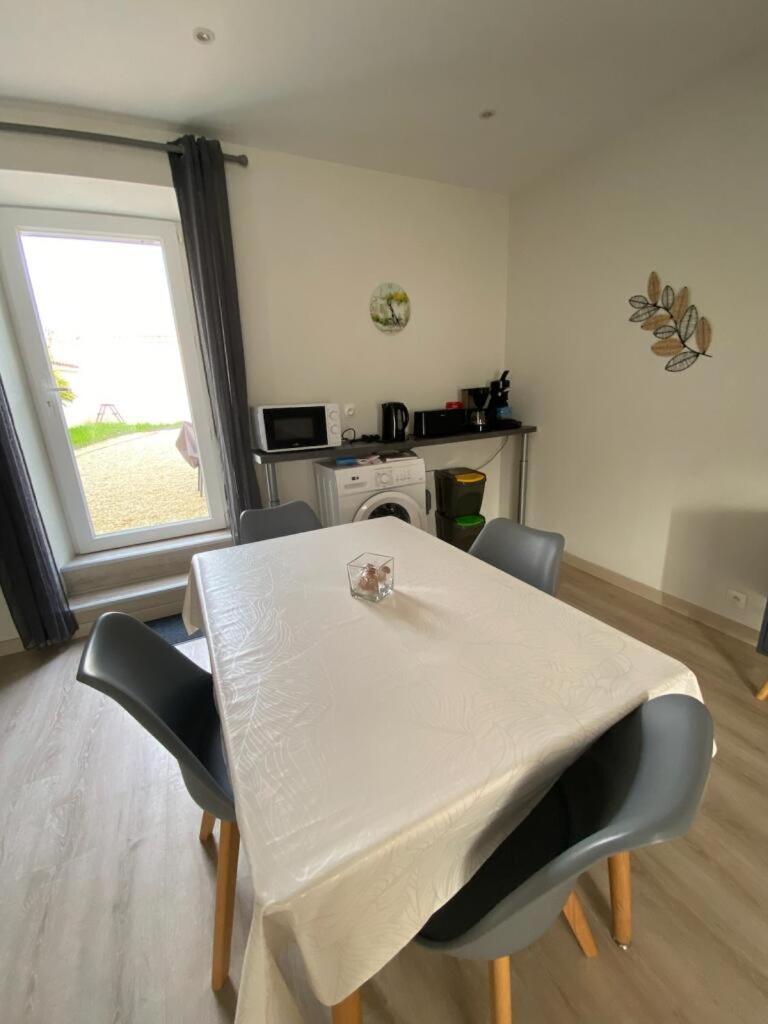 Maison Centre Bourg Villedoux Eksteriør bilde